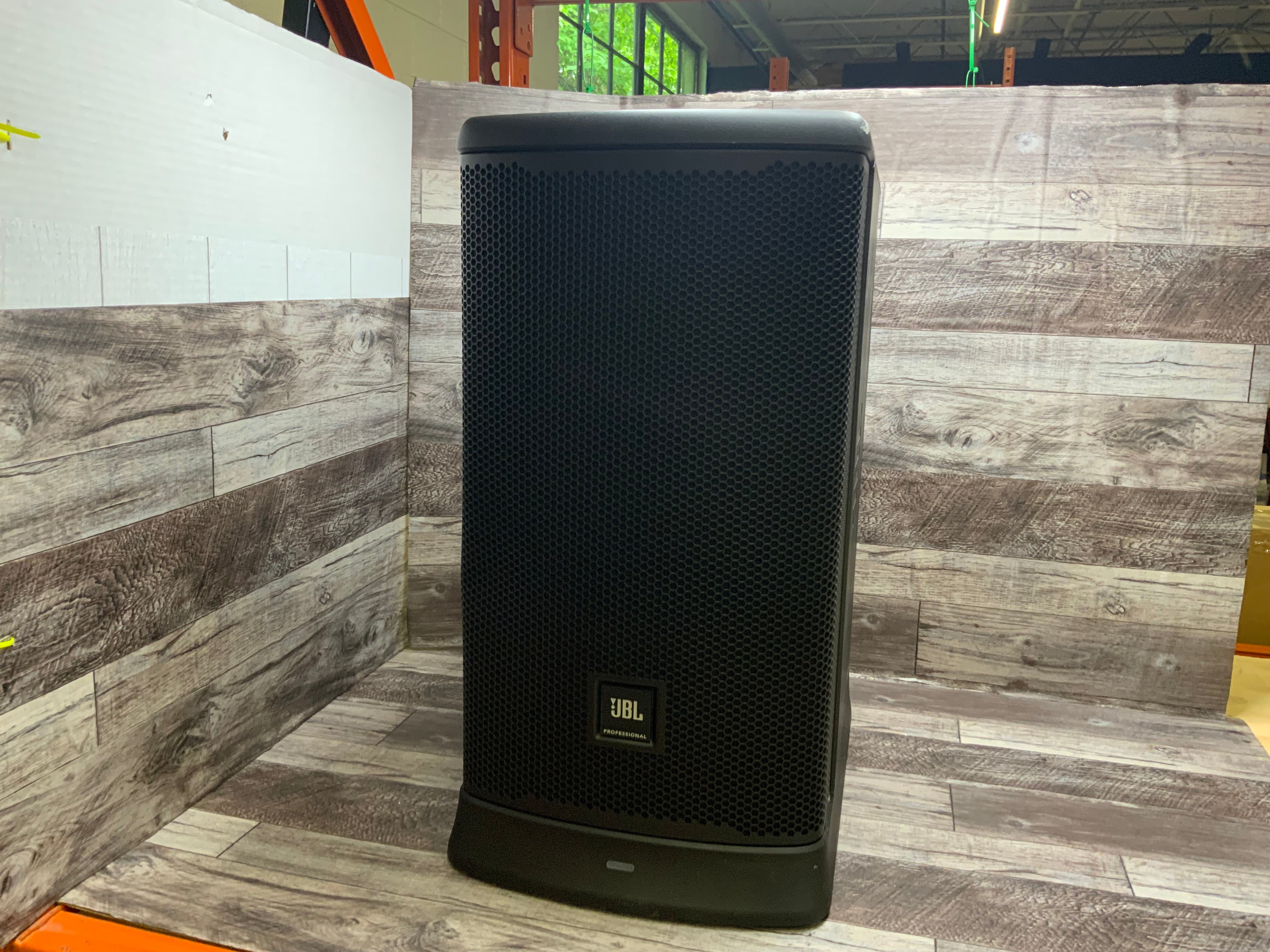 JBL Professional EON ONE Mk2 All-In-One PA. **FOR PARTS-SCREEN ISSUE, READ!!** (8073276981486)